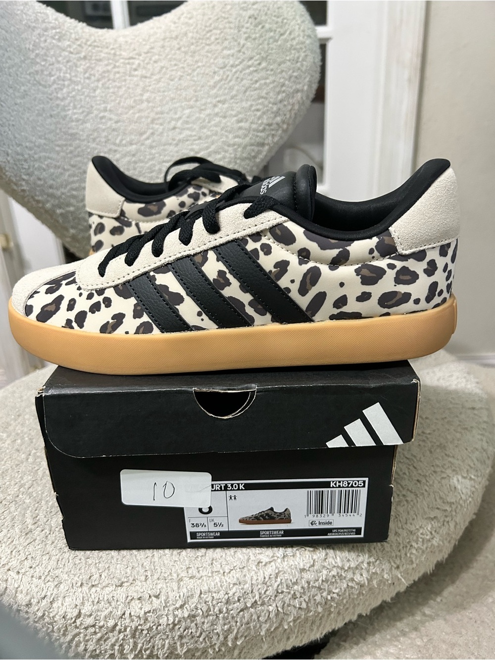Adidas Women’s Size 6' Leopard Print Court 3.0 Shoes - Cream/Black